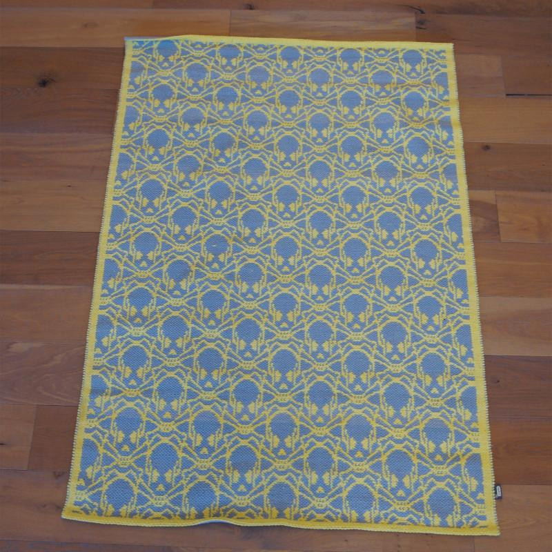 Tapis motif Tête de mort - gris et jaune - BONES- 120x170cm - PAPILIO