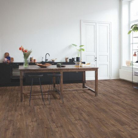 Lame PVC clipsable "Chêne d'automne chocolat PUCL40199" - Livyn Pulse Click QUICK STEP (résistant)