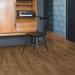 Lame PVC clipsable "Chêne automne marron PUCL40090" - Livyn Pulse Click QUICK STEP (résistant)