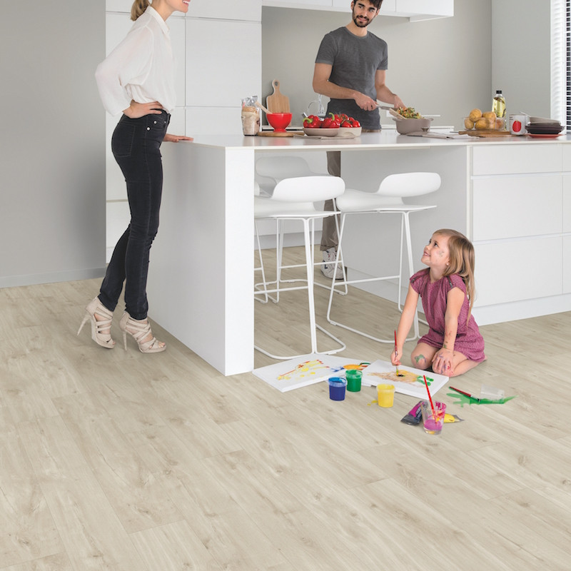 QUICK STEP - Lame PVC clipsable avec quatre chanfreins - Livyn Balance Click - chêne canyon beige
