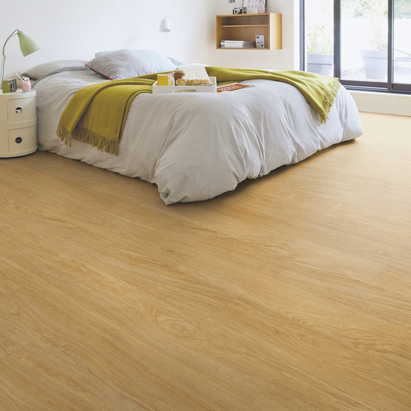 Lame PVC clipsable "Chêne naturel select BACL40033" - Livyn Balance Click QUICK STEP (résistant)