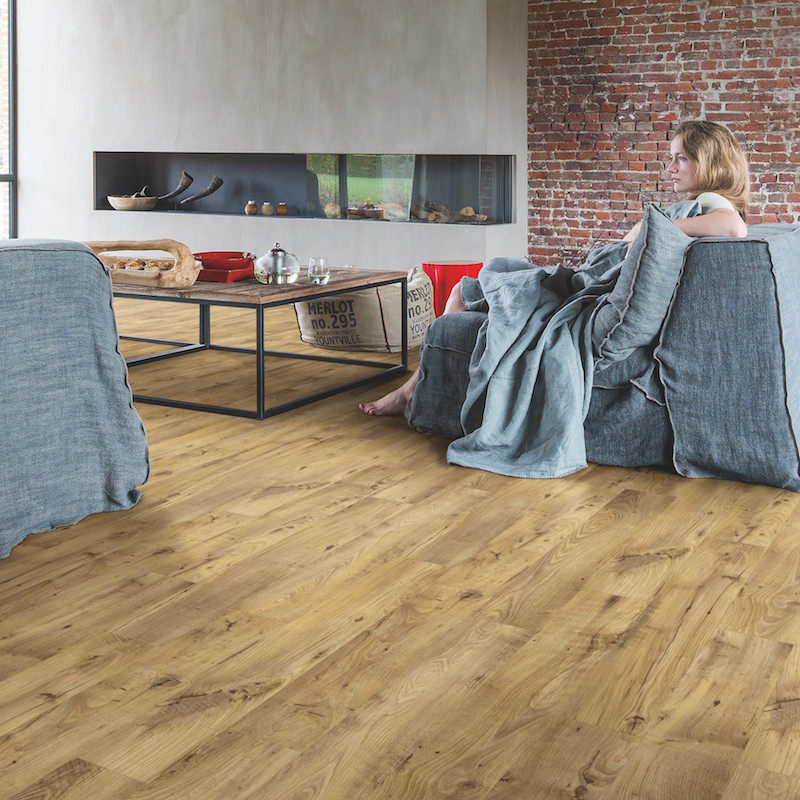 Lame PVC clipsable "Châtaignier vintage naturel BACL40029" - Livyn Balance Click QUICK STEP (résistant)
