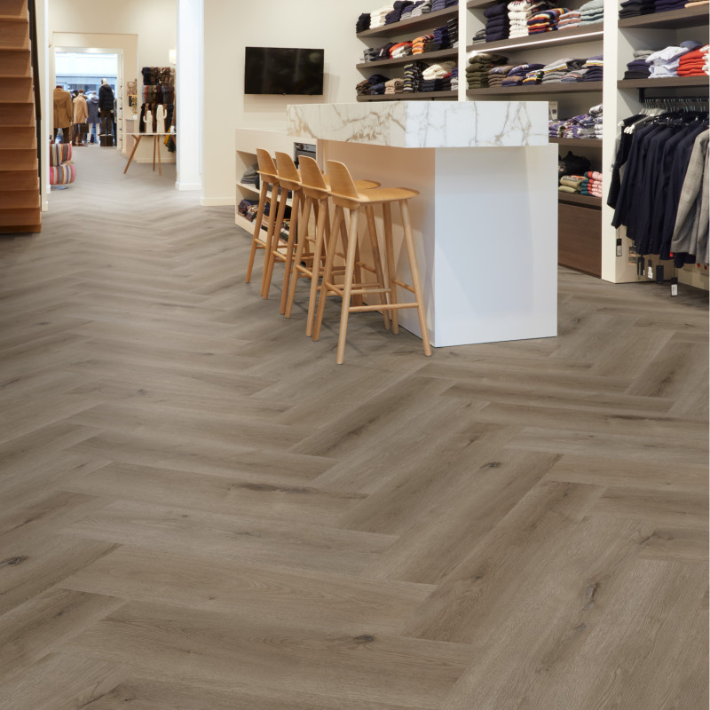 Lame PVC clipsable "Texas Oak H86 - 50LVRH2486" - Essentials Herringbone CORETEC