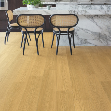 Sol Stratifié  "Chêne Verni Naturel SIG4749" - Signature QUICK STEP