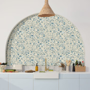 Papier peint vinyle sur intissé Jardin de Giverny bleu porcelaine - Art Of Botany - Caselio - AOB103001612