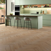 Sol Stratifié - chevron bâton rompu chêne Berlin - 901 - Allure - ALSAFLOOR