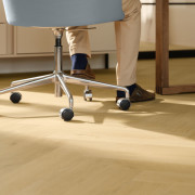 Sol Stratifié - Bâton Rompu Chevron Chêne muscade - IMD8243 - Impressive Design - QUICK STEP