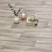 Sol PVC - Tundra 592 - Parquet vintage taupe - Bingo - Essential - IVC - rouleau 4M
