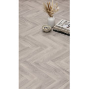Sol PVC - Giuliano 582 - Parquet Chevron chêne gris - Superior Comfytex par IVC - rouleau 4M