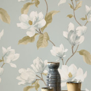 Papier peint intissé Brume de magnolia bleu doux - Le Beau Jardin - Casadeco - BJAR202546262