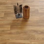 Sol PVC - Alba 543 - parquet chêne moyen- Bingo - Essential - IVC - rouleau 2M
